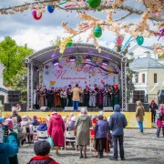 Фестиваль «Пасхальный дар» на прихрамовых площадках 2025