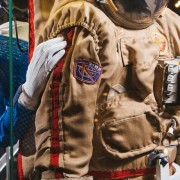 Выставка «Соколы», «Орланы», «Пингвины» и другие редкие виды космической одежды»