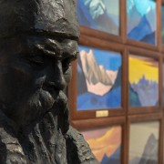 Экспозиция «Сохраняя культуру. Музей Рерихов на ВДНХ»