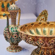 Выставка «Кремлевский сервиз. Дар семьи Карисаловых»