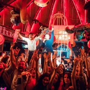 МONICABELLUCCI bar karaoke lounge 