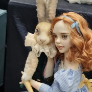 Выставка «Алиса в нейроцарстве»