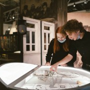Выставка «Как стать евреем? Будни и традиции еврейского детства»