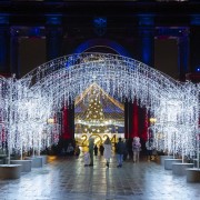 Топ-10 лучших событий в новогодние праздники в Москве 2024