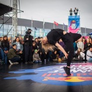 Финал чемпионата мира по уличным танцам Red Bull Dance Your Style 2021 фотографии