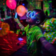 Новогодняя шоу-дискотека для школьников 8-16 лет фотографии