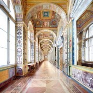 Выставка «Эрмитаж. Дворцы Санкт-Петербурга» фотографии