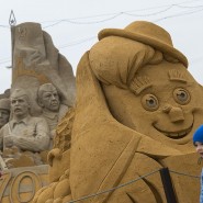 Выставка скульптур из песка в Коломенском фотографии