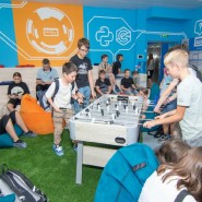 Бесплатные ИТ-фестивали «8-БИТ» для школьников от Московской школы программистов фотографии