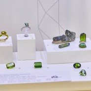 Выставка «Путь самоцвета» фотографии