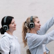 Иммерсивная прогулка «Город счастливых» фотографии