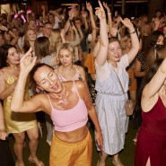 Легендарная латина на крыше GIPSY — открытие летнего сезона от Roofevents фотографии