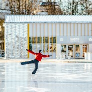 Спортивные развлечения от «Городской фермы» на катке ВДНХ 2022 фотографии