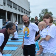 Международный день йоги в Москве 2023 фотографии