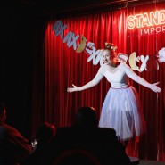 Стендап для детей: семейное комедийное шоу выходного дня фотографии