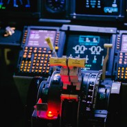 Подарок на 8 марта и конкурс на авиатренажёре Dream Aero фотографии