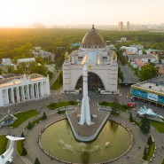 День рождения Чебурашки на ВДНХ 2022 фотографии