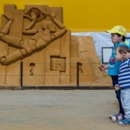 Выставка скульптур из песка в Коломенском 2017 фотографии