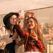 Джазовый трибьют-концерт Патрисии Каас на открытой видовой крыше фотографии