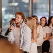 Некараоке вечеринка на тёплой крыше под хиты 90-х и 2000-х фотографии