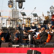 Концертная программа на площади перед храмом Христа Спасителя 2019 фотографии