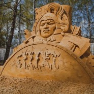Выставка скульптур из песка «Из глубины веков» фотографии