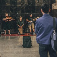 Проект «Музыка в метро» фотографии
