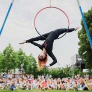 Фестиваль воздушной гимнастики в Парке Горького 2019 фотографии