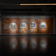 Выставка «Множество переопределяет город» фотографии
