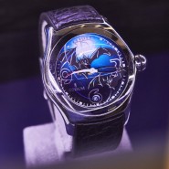 Выставка «Эпатаж и креатив. К 25-летию Corum Bubble» фотографии