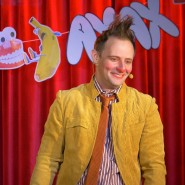 Стендап для детей: семейное комедийное шоу выходного дня фотографии