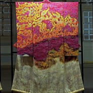 Выставка «Преображение кимоно: искусство Итику Куботы» фотографии