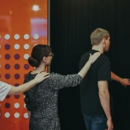 Иммерсивная прогулка в Музее Темноты фотографии
