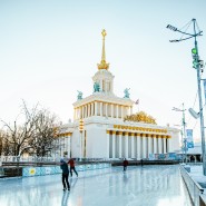 Благотворительный день на катке ВДНХ 2022 фотографии