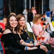 Новый уровень музыкального наслаждения — роскошные концерты на открытых крышах фотографии