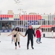 Каток «Зеркальный» в Парке Горького 2021-2022 фотографии
