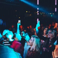 Мощное трибьют-шоу легендарных Maneskin на теплой крыше с танцполом 2023 фотографии