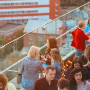 Закрытие летнего сезона джазовых концертов на атмосферных крышах от ROOFEVENTS 2022 фотографии