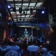 Вечер STAND UP комедии «Open mic: опытные комики» фотографии