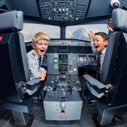 Подарок на 8 марта и конкурс на авиатренажёре Dream Aero фотографии