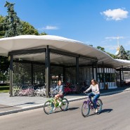 Сезон проката летнего транспорта на ВДНХ 2023 фотографии
