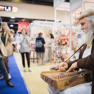 Выставка-ярмарка народных художественных промыслов и ремесел «ЛАДЬЯ. Весенняя фантазия 2023» фотографии