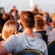Концерты на крыше с видом в Москве: три центральных площадки Roofevents этим летом фотографии