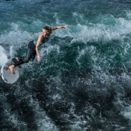 Серфинг круглый год в SURF BROTHERS SKOLKOVO фотографии