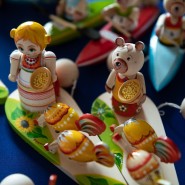 Выставка-ярмарка народных художественных промыслов «ЛАДЬЯ. Зимняя сказка-2022» фотографии
