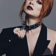 Юлия Савичева фотографии