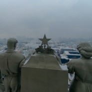 Под шпилем легендарной высотки: экскурсия в сталинскую высотку на Котельнической с подъемом на вершину здания фотографии
