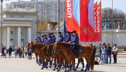 Выступление Кремлевской школы верховой езды на ВДНХ 2026