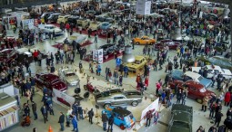 Выставка старинных автомобилей и антиквариата «Олдтаймер-Галерея» 2020