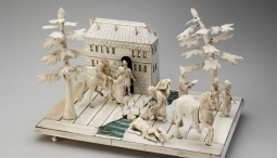 Выставка «Русская резная кость XVIII – XIX веков. Дар семьи Карисаловых»